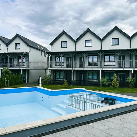 Nostra - Basen - Blisko Plazy - Parking & Wifi Apartment Rewal